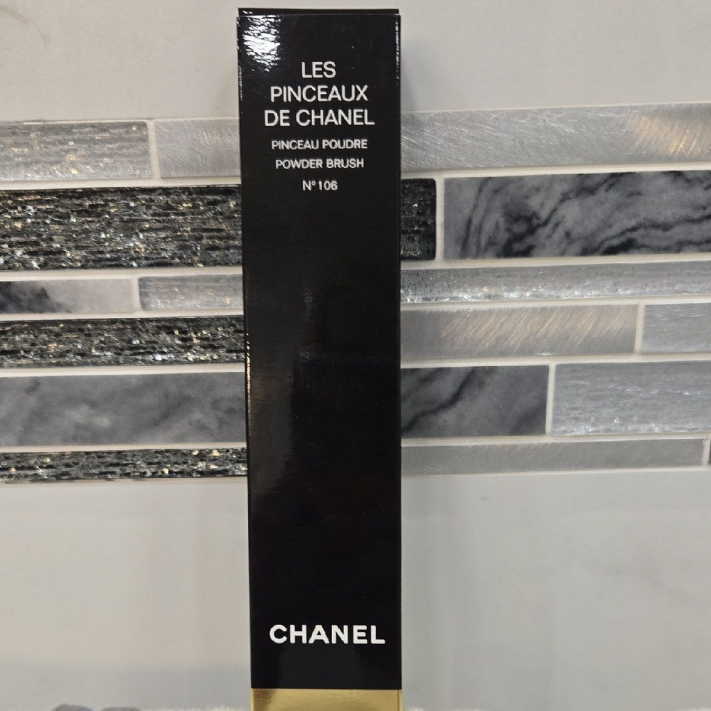 CHANEL Black and Gold Powder Brush  Number 106
